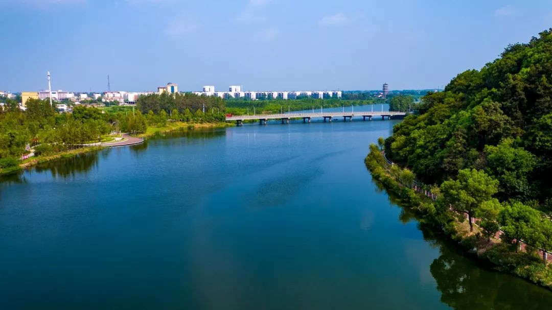 滁洲市山许水库探秘，小巷中的独特风味揭秘
